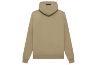 A chic and functional wardrobe essential essentials fear of god hoodie. This hoodie finally combines design and comfort.